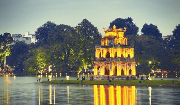 Hanoi - Halong - Ninh Binh - Water Puppet show - Buffet dinner (5ds 4ns Package)